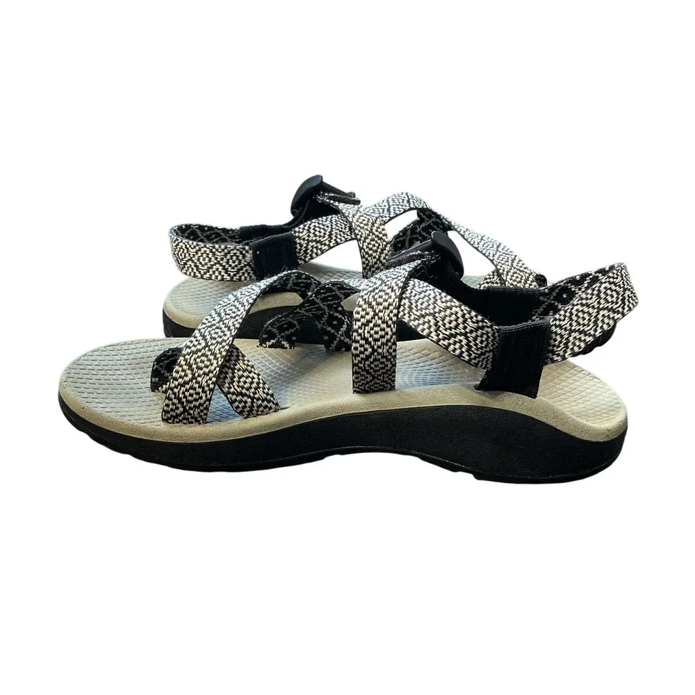 Chaco Z/Cloud 2‎ Womens Sandals Black White Geometric Strappy Toe Loop Size 8